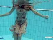 Lucy Gurchenko Strips her sexy suit in swimming pool 11/16