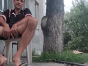 Rest in the yard 9/16