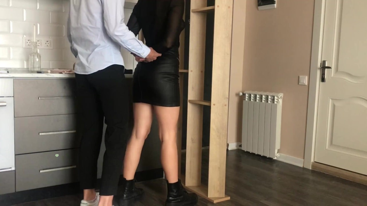 Light BDSM. Hot wax on the ass is the best gift for a Russian whore - Video di sesso gratis - RedTube