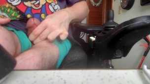 its good to be back watch me cum