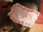 Jack se fait sucer - grosse éjaculation faciale - Sally adore ça !!! 10/16