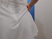 【自撮り】白ワンピースを着てお尻フリフリするアラサー女子 - Screenshot 5 of 16 - HD