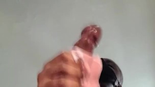 I blew jizz all over my phone lol