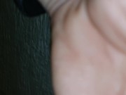 Догнал и трахнул девочку прямо в подъезде 10/16