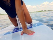 FITNESS BABE RIDES A DILDO RIGHT ON A BOAT IN THE MIDDLE OF THE LAKE! RISKY PUBLIC ORGASM!