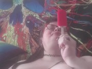 BBW Eats Creamcicle Topless - Screenshot 2 of 16 - Bbw