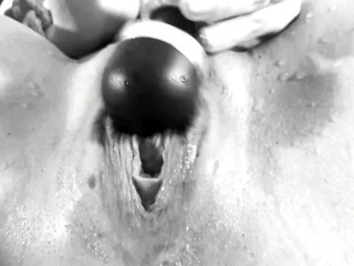 CREAMPIE SQUIRT – Squirting so hard with anal beads in her ass vibrator on her clit & glass dildo