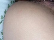 Lamiendo y masturbando coño y clitoris 12/16