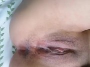 Lamiendo y masturbando coño y clitoris 2/16