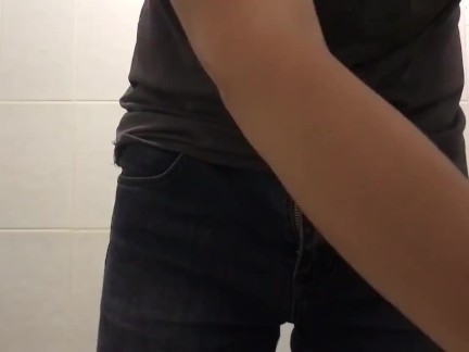 I went to the working toilet to wash my hands, immediately jerked off and washed my penis