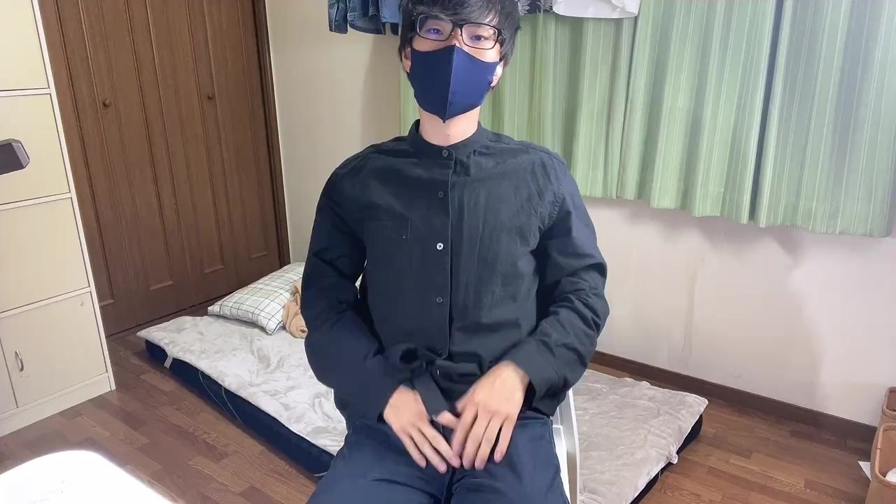 Japanese Boy Masterbating while Sitting on a chair - Free Sex Video - RedTube