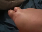 Cumming on my vibrator