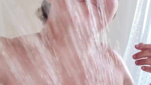 Dirty Blond bouncing her tits in the shower