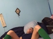 She cums in her panties with vibrator 12/16