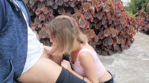 They almost caught us while she gives me a blowjob in a public garden