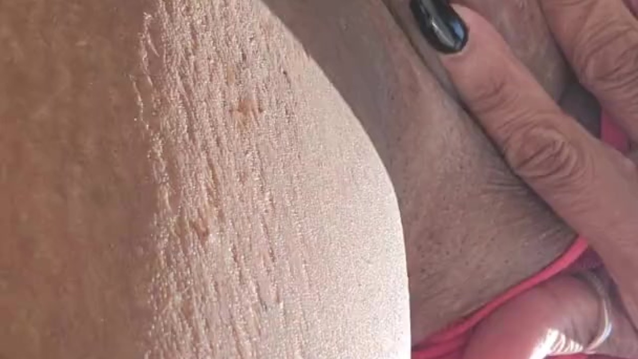 Peeing outside - Free Sex Video - RedTube