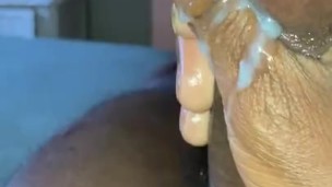 Jerking off to porn with milky ending