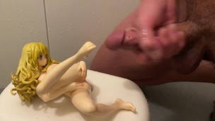 エロフィギュア ぶっかけ 素人オナニー 気持ちよく感じてすぐに射精