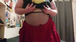 ftm femboyはあなたのためにショーをします