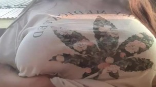 Fumaça pública provocando minha camisa um pouco árabe BBW vape pen