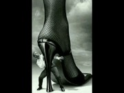 69 CON MI HIJASTRO EN EL MÉDICO ... EN LUGAR DE IR A TRABAJAR DE PUTA. 1/16