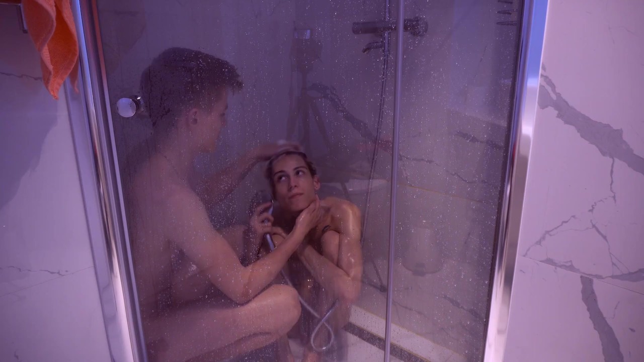 peeping in the shower (Casey Donovan) (David Galager) - RedTube