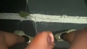 jerking my swole dick,big cumshot