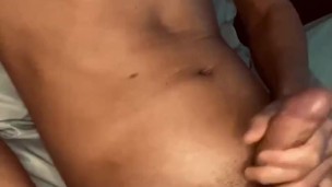 Jerk off while watching porn and cum 