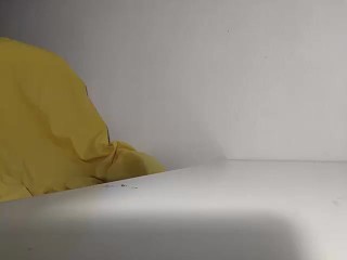 ESTE COLOMBIANO VERGÓN ES MUY HERMOSO Y SE HACE LA PAJA DE FORMA MUY CALIENTE