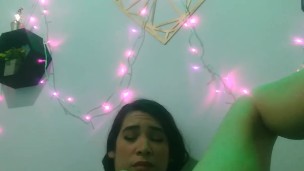 Latina Blanquita BIG Dildo! 