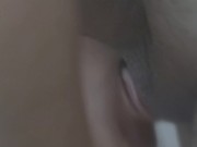 I like when my hubby cums on my face  4/16