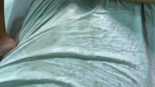 Squirt. Wife got a cock in her mouth, spit in mouth, cum swallow and got an orgasm -extreme squirt.