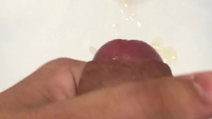 Huge Cumshot in Slow Motion