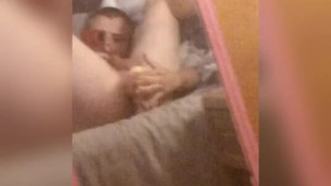 Double penetration with dildos 