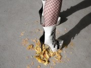 Crushing Food In My High Heels 9/16