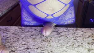Fucking the Counter Huge Hands Free Cumshot