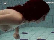 Loris Licicia is an example of perfect babe in the pool 16/16