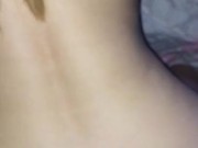 Latina en 4 de perrito amateur doggystyle 