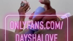  Ebony Plays With Pussy