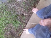 Pissing in the rain 16/16