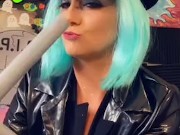 Laura is Reading you, your LAURA RIGHTS   14/16