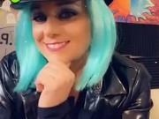 Laura is Reading you, your LAURA RIGHTS   4/16