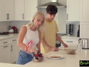 Step Sis "I wouldn't suck your dick if it was the last dick on earth" S19:E6 2/16