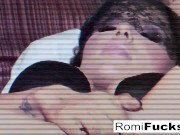 Gorgeous Babe Sticks some dirty undies inside 9/16