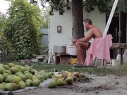 I prepare the pear for drying