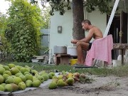 I prepare the pear for drying 3/16