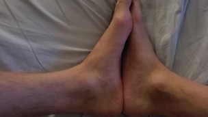 Masturbating to my feet. Foot fetish.