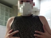 【人妻の露出散歩】痴女が夜の公衆トイレで大量の潮吹きしながら夢中でオナニー 2/16