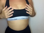 Estaba en el gym y mi entrenador me folló 2/16