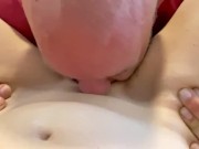 I hold cam while he eats my pussy 16/16